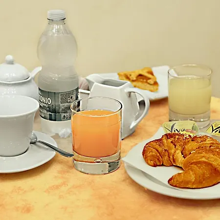 Pavone Hotel 3*