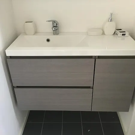 Fashion District Apartment