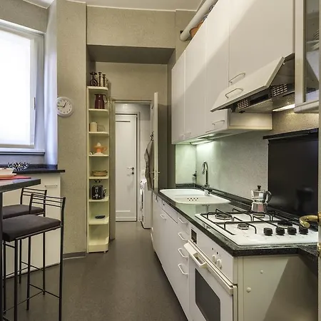 Apartamento Corso Italia - Rentclass Isabeau Milão