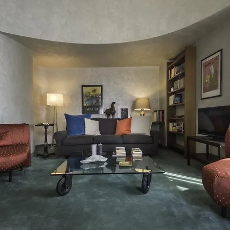 Corso Italia - Rentclass Isabeau Apartamento *