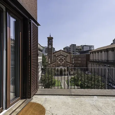 Apartamento Corso Italia - Rentclass Isabeau Milão
