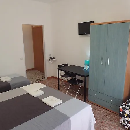 Brivio 2* Milán