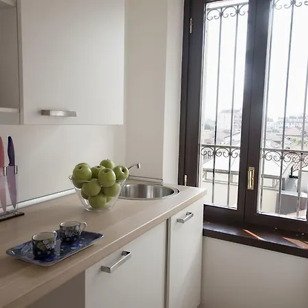 Appartement Mansard Very Close To Duomo