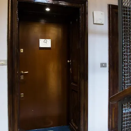 4rooms Penzion Milán