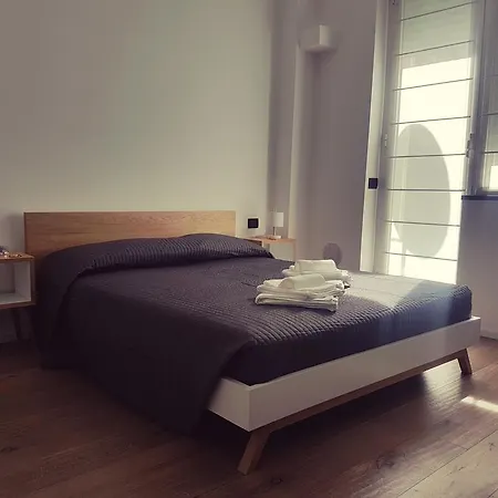 Navigli - Via Tortona Apartment