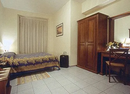 Pavone Hotel 3*
