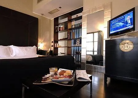 Townhouse 12 酒店