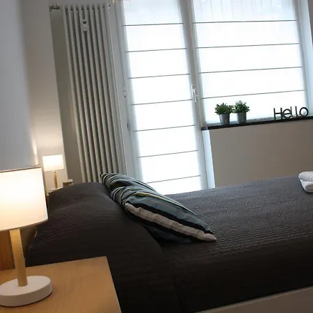 Apartment Navigli - Via Tortona *