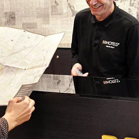 Bb Bocconi Apartahotel 4*