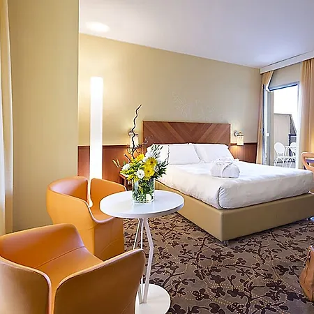 Unahotels Mediterraneo Milano