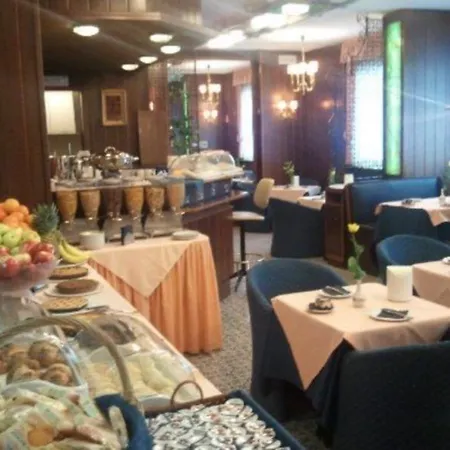 Mec Milan