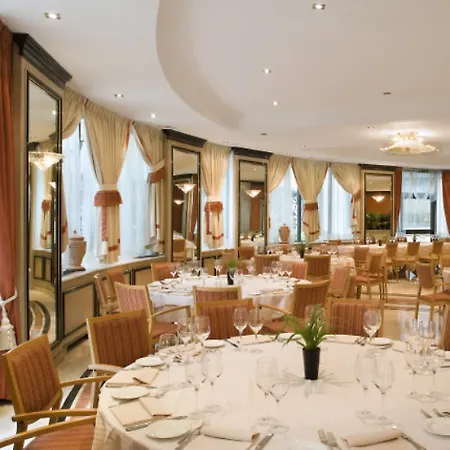 Scandinavia 호텔 4*