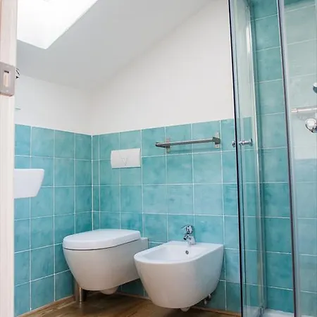 Pisanello Upper Apartamento *