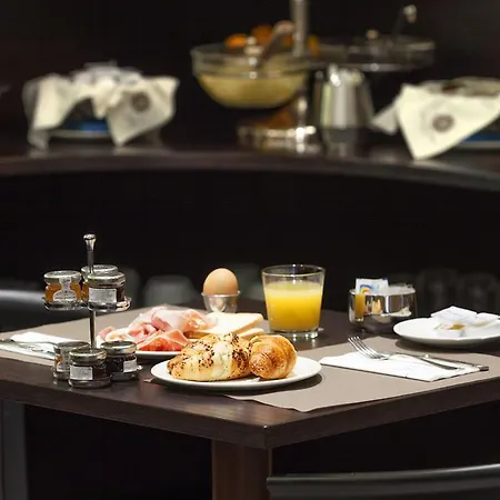 Hotel Mentana, By R Collection Milan