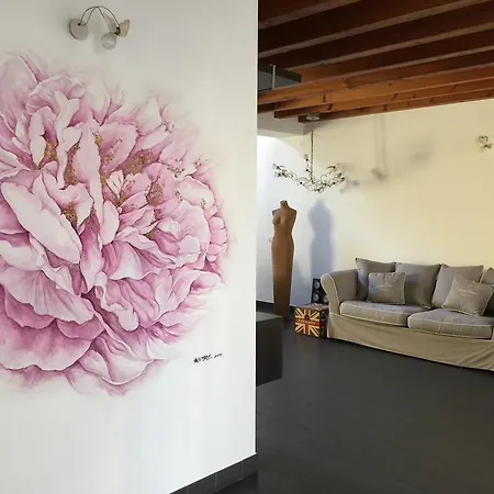 Navigli Downtown Cocco House *