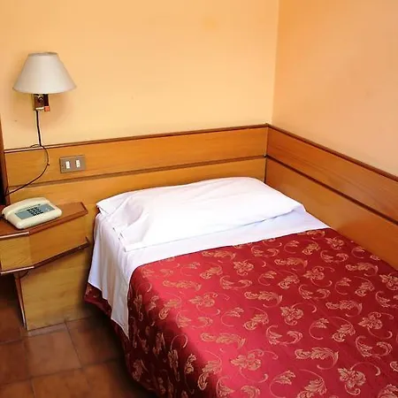 Vecchia Hotel