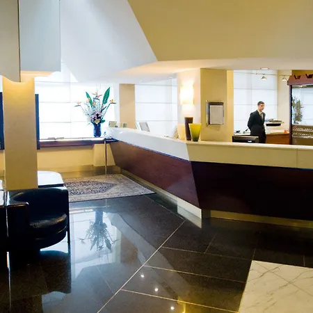 Otel Qc Porta Romana