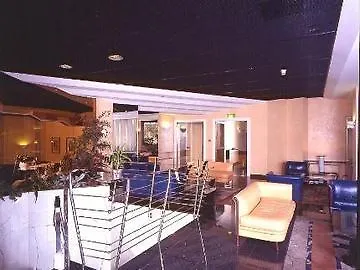 Qc Porta Romana فندق