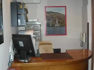 Ambrosiana Hotel *