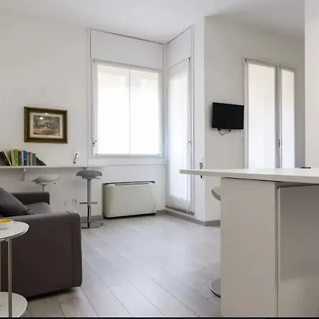 Queen Of Brera - San Marco 1 Apartamento *