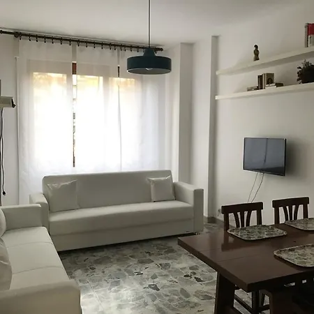 Nicoletta House *