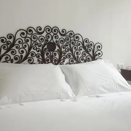 Italianway Petrarca Apartment