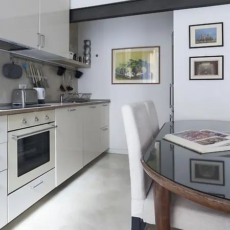 Apartment Italianway Petrarca Milan
