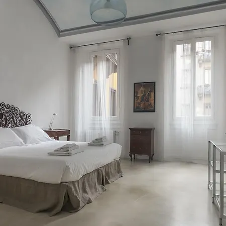 Italianway Petrarca Apartment *