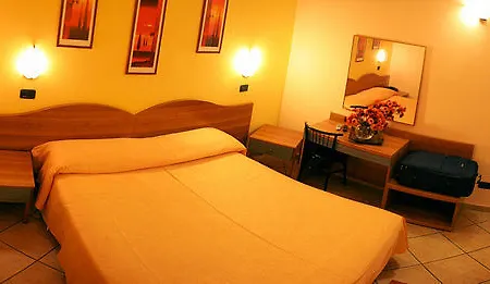 Sara 2* Milano