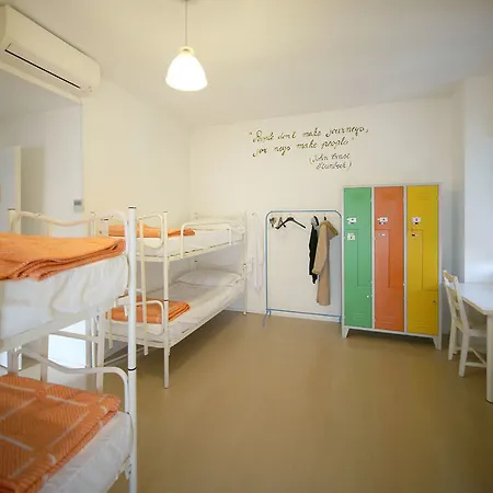 Gogol'ostello & Caffe Letterario *