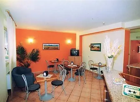 Iride Stazione Lambrate Citta Studi 2* Milano