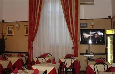 Couette-café Sicilia 3*