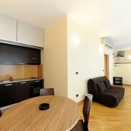 Corvetto Porto Di Mare