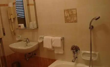 奇塔斯都妮酒店