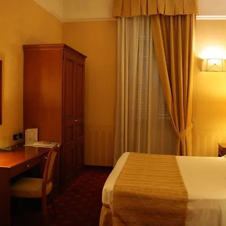 Hotel Lancaster 3*