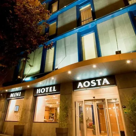 Aosta 3* Милан