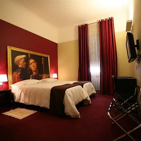 Otel Club