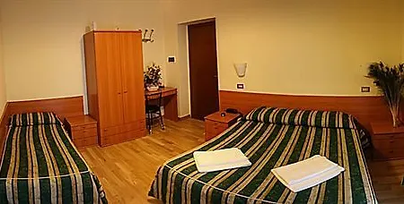 Bogart 2 Hotel