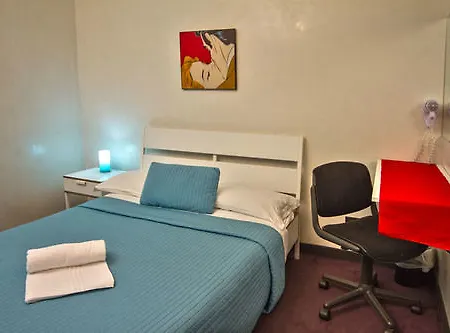 I Am Here - Gioia66 2* Milánó