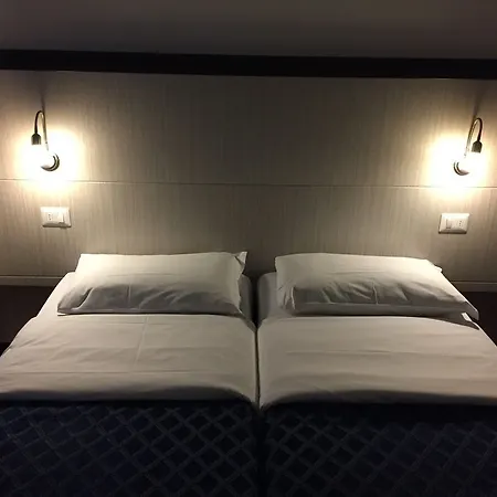 Hotell Av Milano