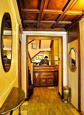 Hotel Vecchia 3*