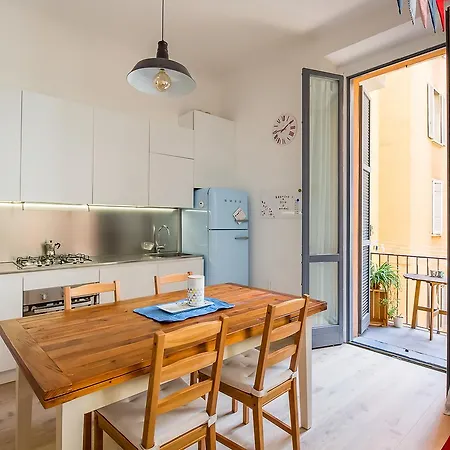 Alessia'S Flat- Marche M5 Apartamento *