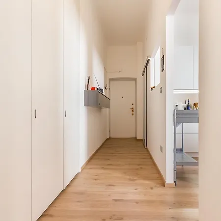 Alessia'S Flat- Marche M5 Apartamento *