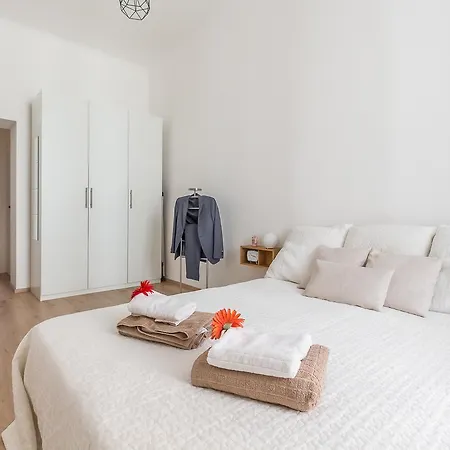 Alessia'S Flat- Marche M5