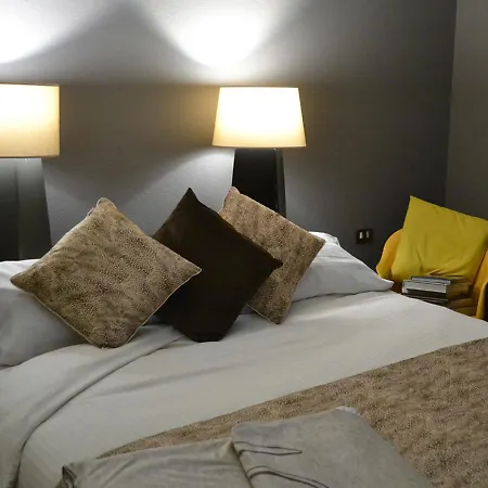 Glam House Mediolan
