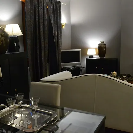 Apartament Glam House *