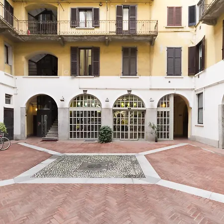 Colonne San Lorenzo Апартаменты *