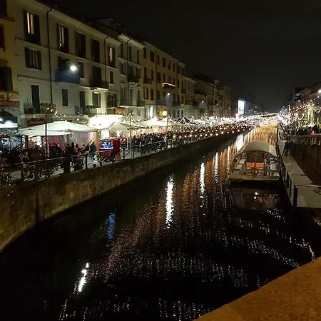 Domus Navigli Milão