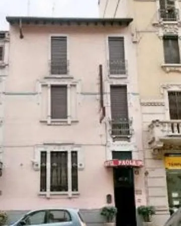 Paola * Milan