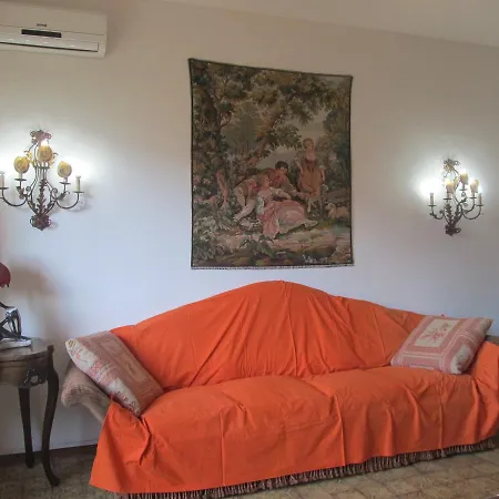 Welcome To My House 4*